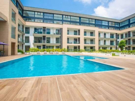 Embassy Gardens Luxury Suites Cpg Akra Zewnętrze zdjęcie