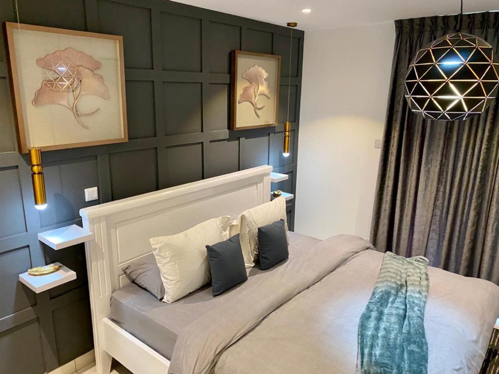 Embassy Gardens Luxury Suites Cpg Akra Zewnętrze zdjęcie